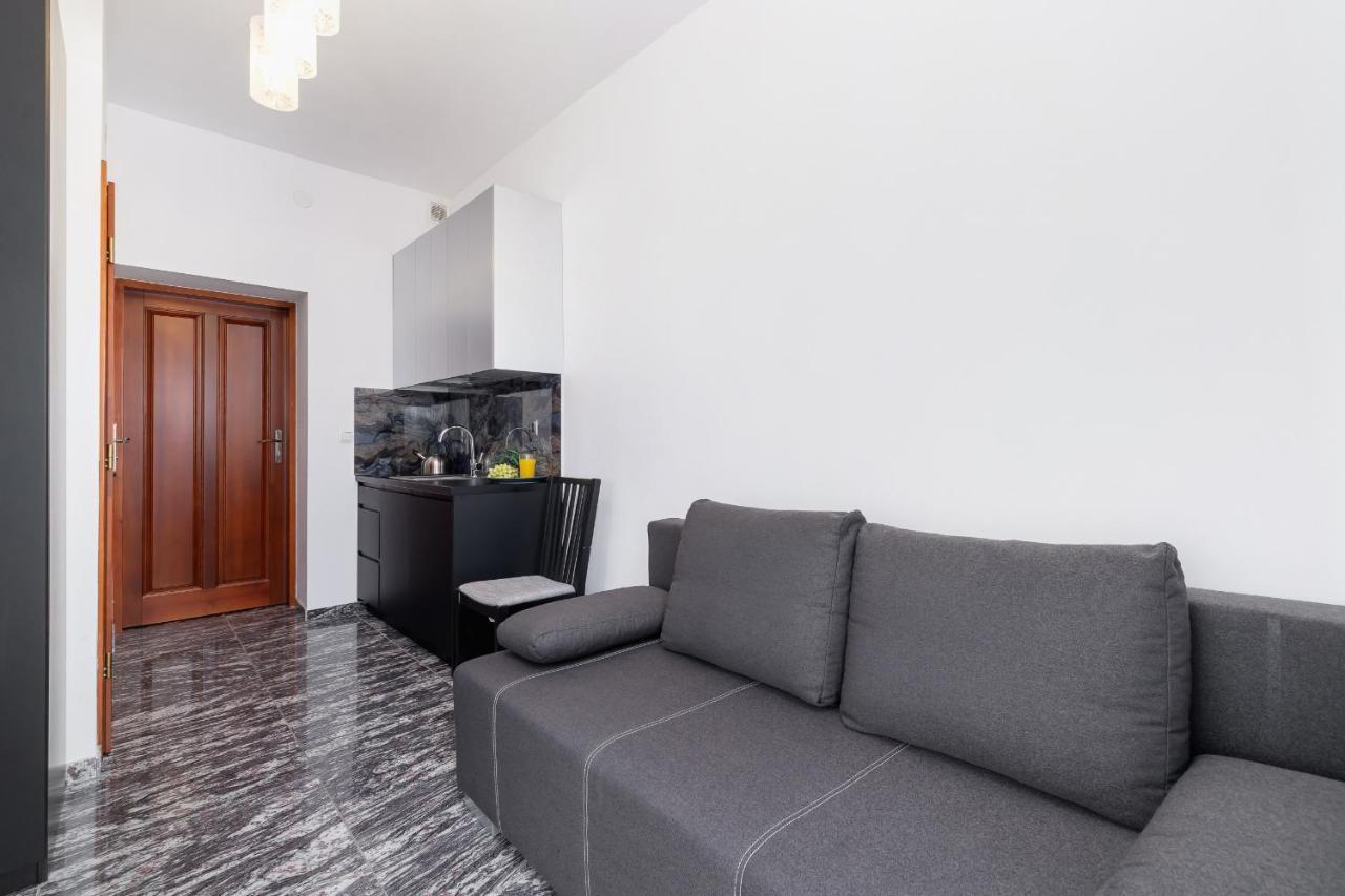 Apartments On Krupowki Street With Mountain View By Noclegi Renters Zakopane Buitenkant foto